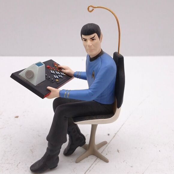 Lot of 2 Hallmark Keepsake Star Trek Ornaments Mr. Spock & Captain James T. Kirk - Picture 10 of 16